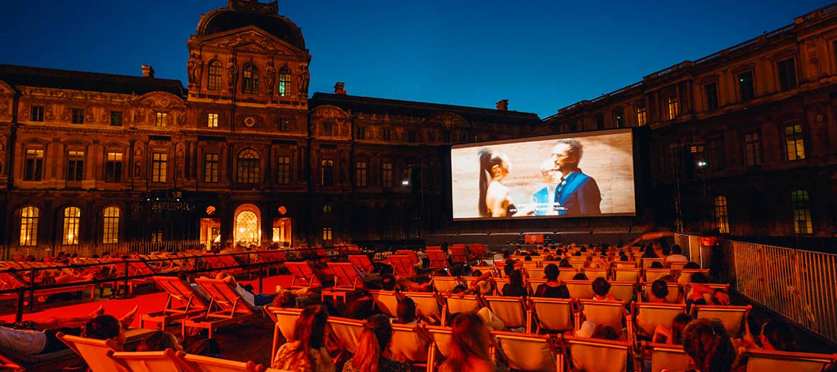 Soirée cinéma sous les étoiles au Jardin Atlantique au-dessus de la gare Montparnasse à Paris